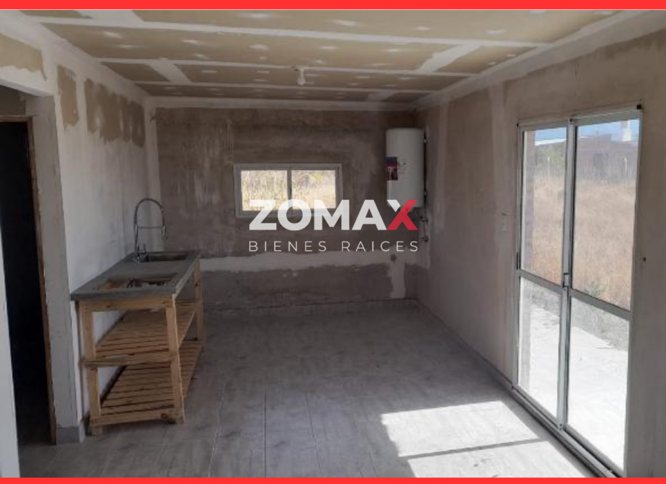 CASA EN VENTA UBICADA EN LOTEO "RETOÑO DE COLON"