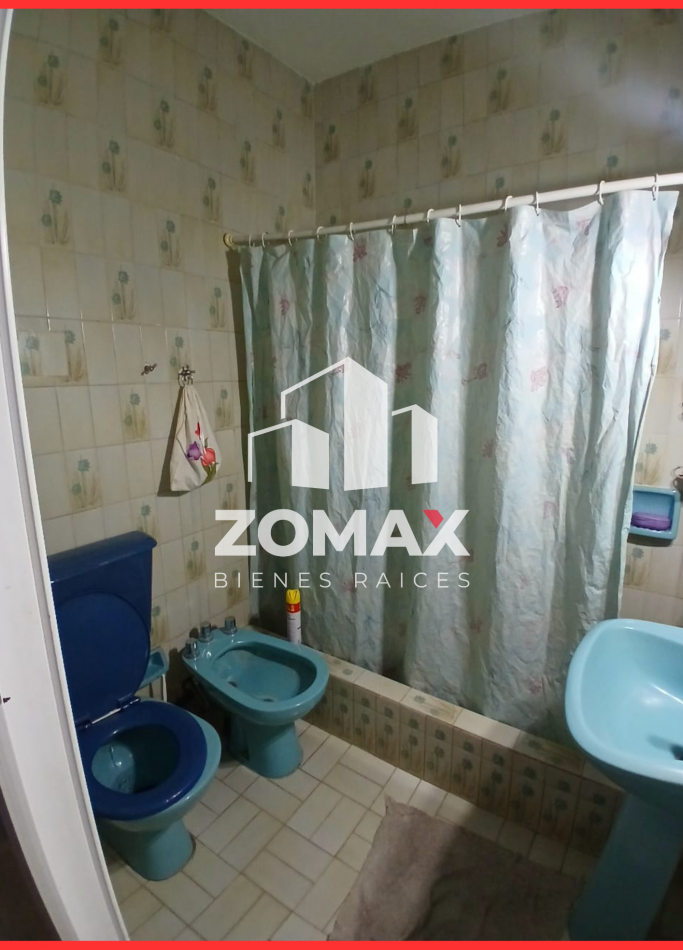 CASA EN VENTA APTO CRED HIPOTECARIO - B° TRES CERRITOS.
