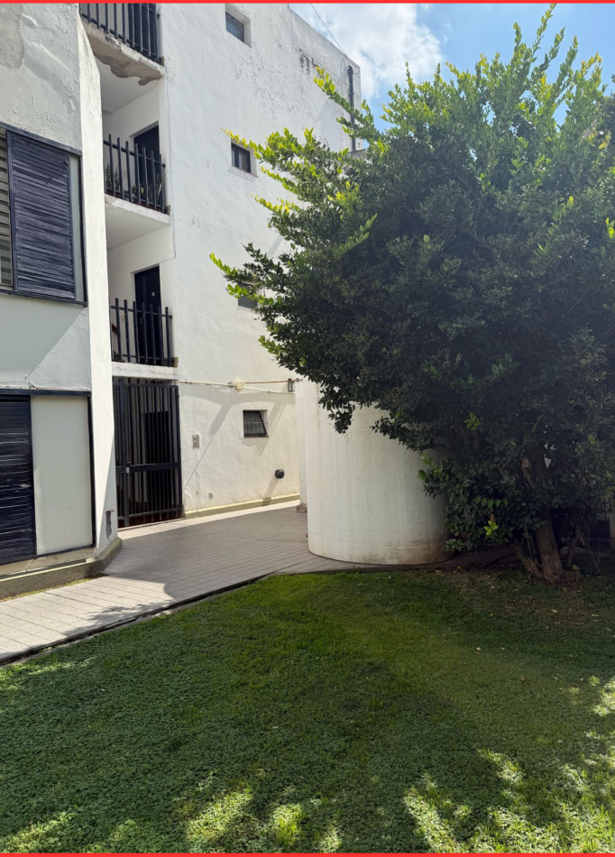 DEPARTAMENTO EN VENTA SOBRE CALLE ANICETO DE LA TORRE 