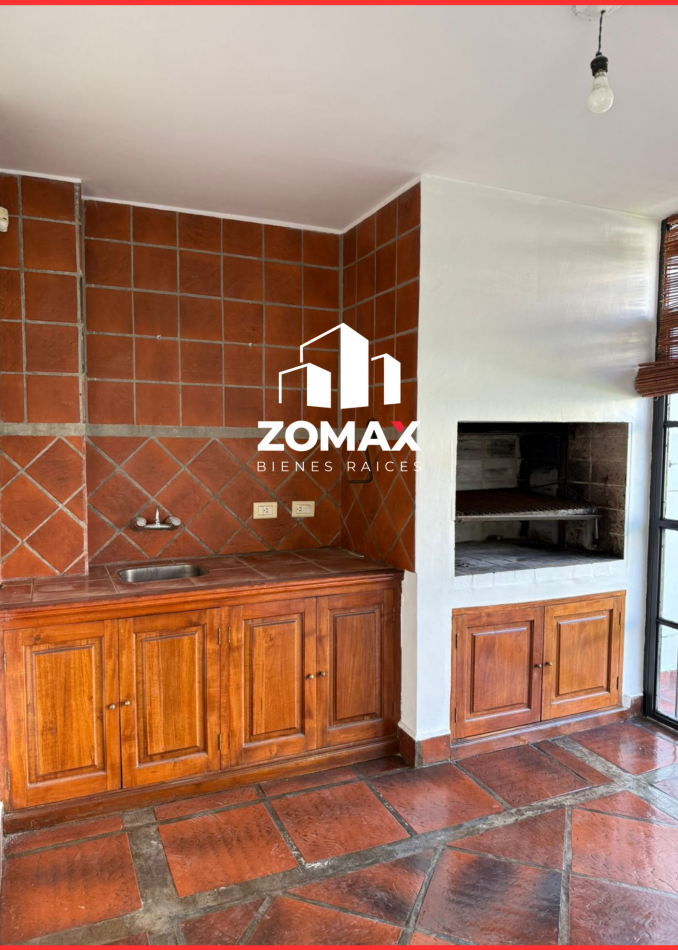 CASA EN VENTA B° GRAND BURG. APTO CRED HIPOTECARIO